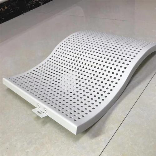 【德普龍】聚酯沖孔鋁單板DPL-002